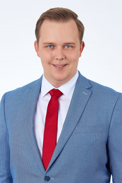 Niklas Hellmann
